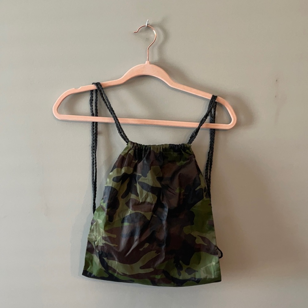 Camo draw string bag